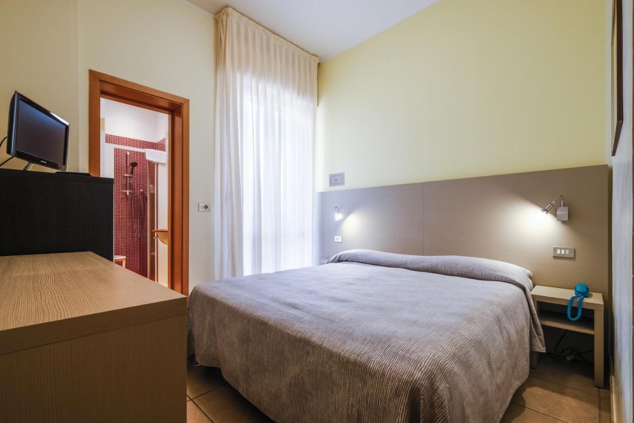 Hotel Thea Bellaria-Igea Marina Eksteriør billede