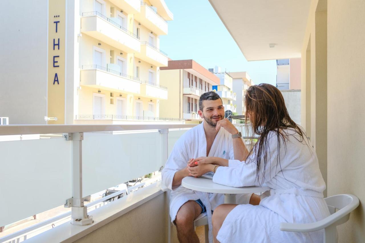 Hotel Thea Bellaria-Igea Marina Eksteriør billede